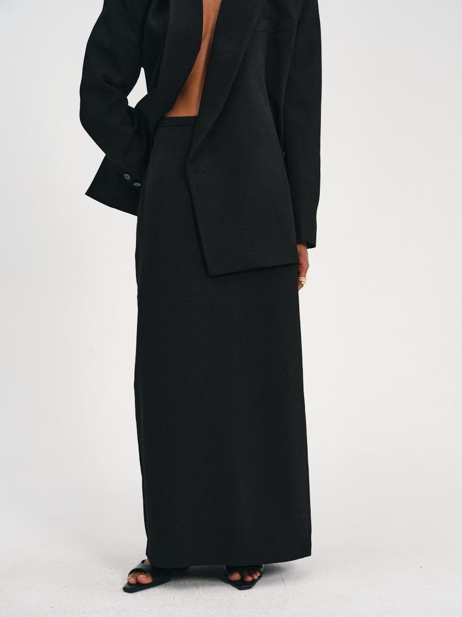 The Noir Sculpted Suit