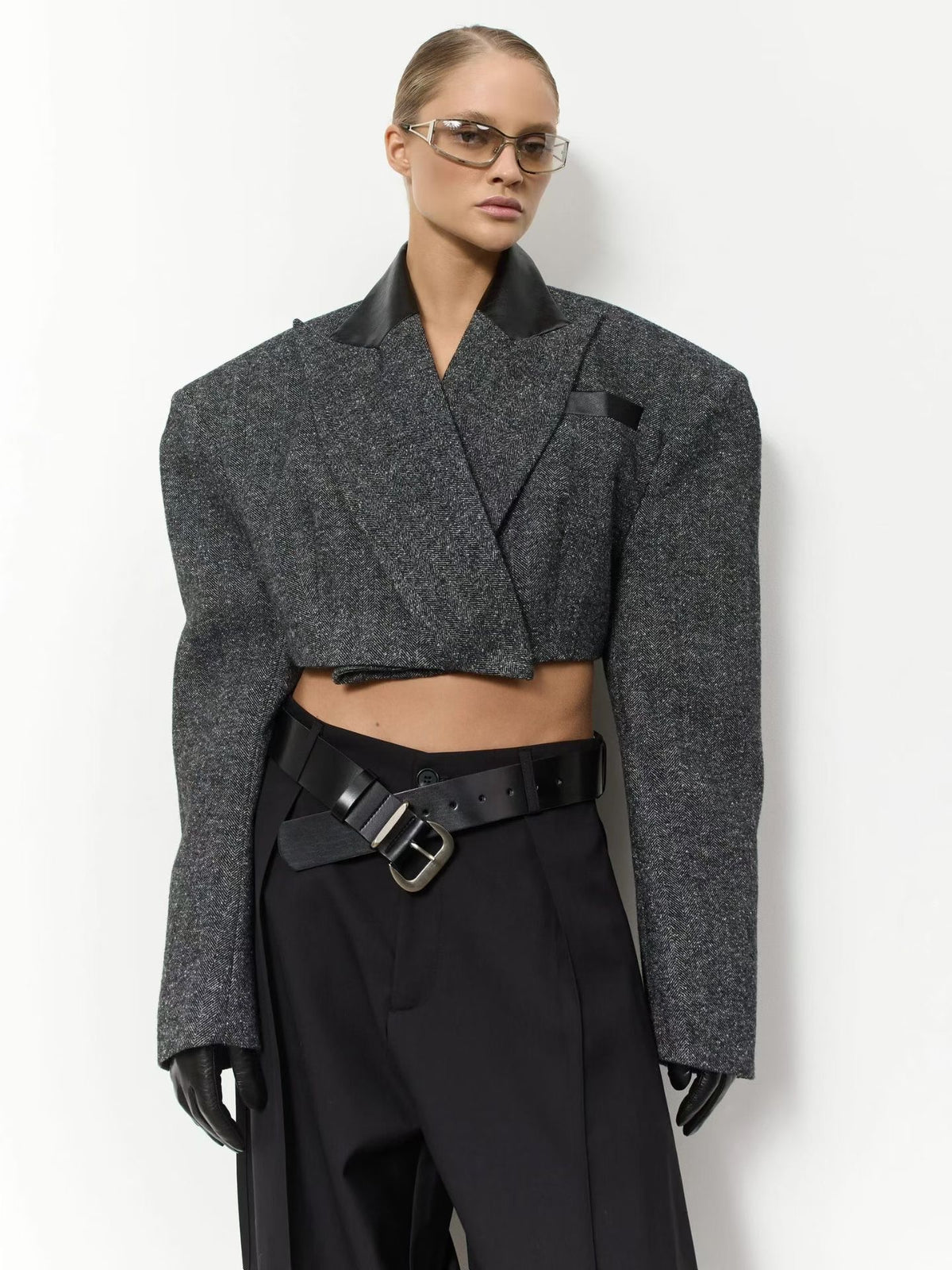The Noir Cropped Blazer